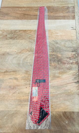 Corbata Paolo Gucci roja 100% seda a mano