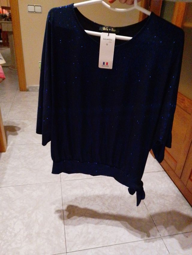 Blusa en azul con brillo