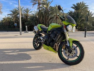 Triumph Street Triple 675 2008