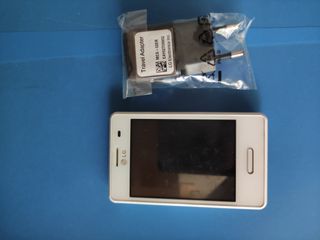 Móviles y accesorios varios