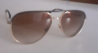 Carrera gafas de sol gold havana.