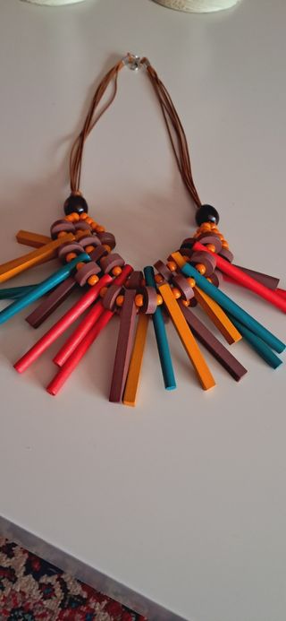 Collar madera