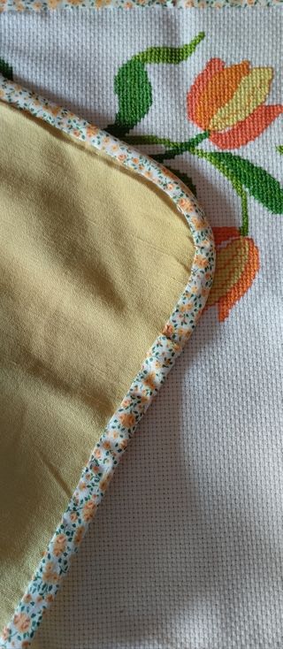 Ricami vari fatti a mano