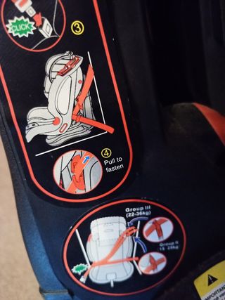 Sillita de niño para coche