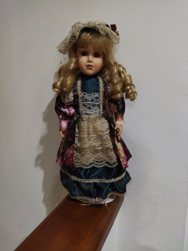 Muñeca de porcelana 