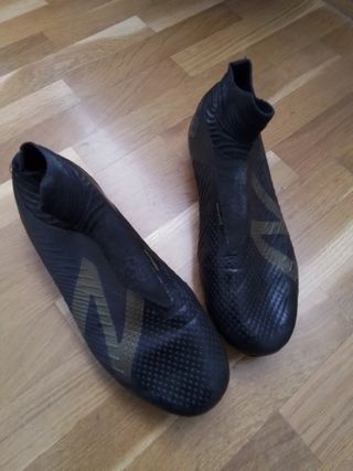 Botas de fútbol New Balance