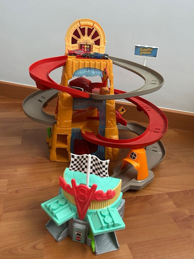 Montaña Radiador Springs