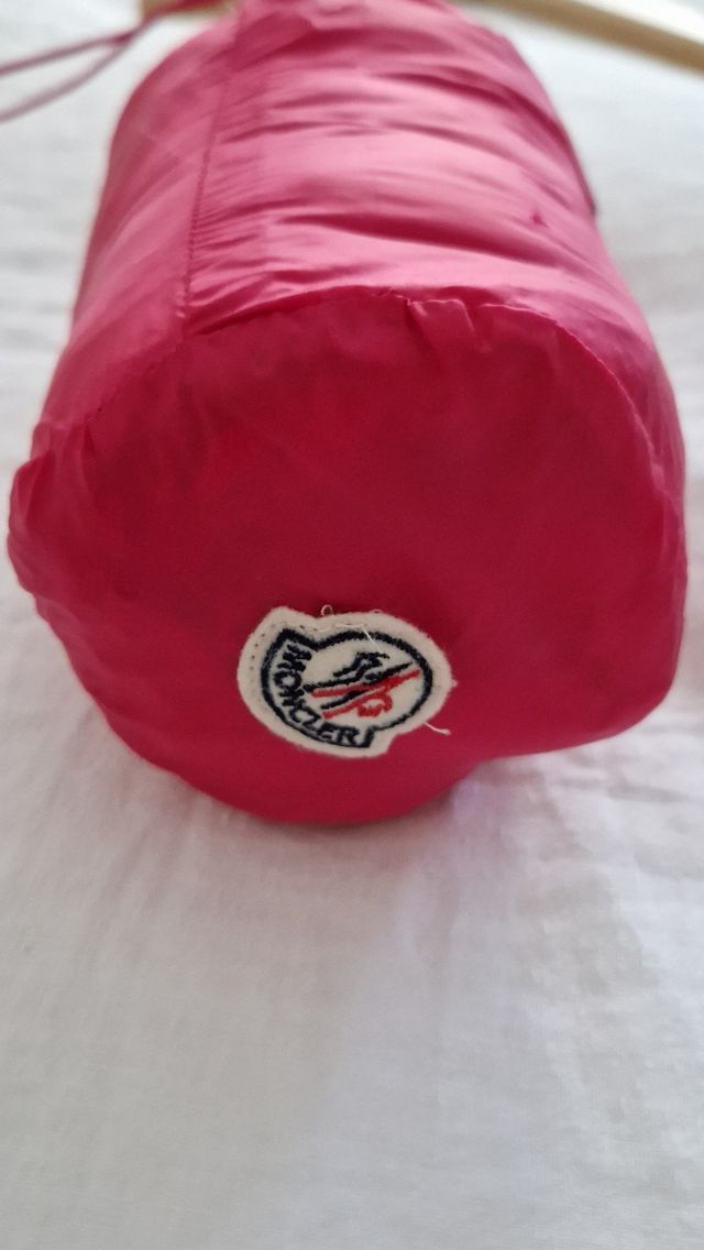 Plumas Moncler infantil rojo talla 5 años