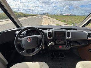 AUTOCARAVANA INTEGRAL LMC I635 sport line 2017