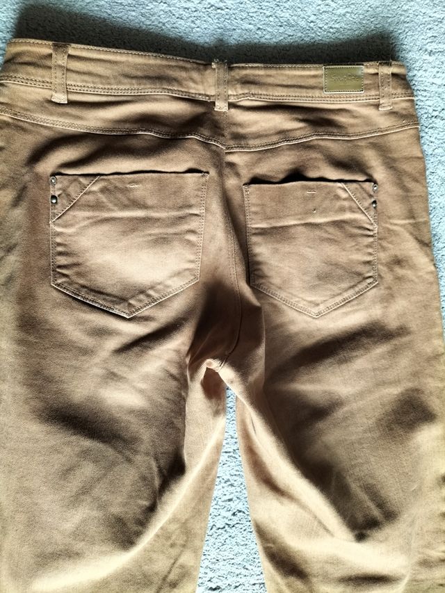 Pantalón chica Springfield talla 40