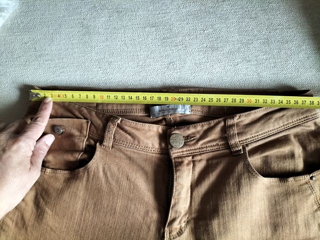 Pantalón chica Springfield talla 40