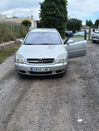 Opel Vectra 2004