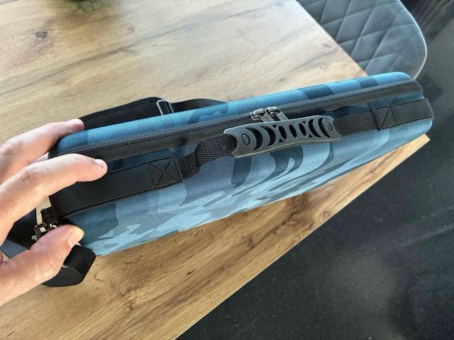 Maletin / funda portatil