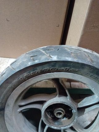 Llantas scooter