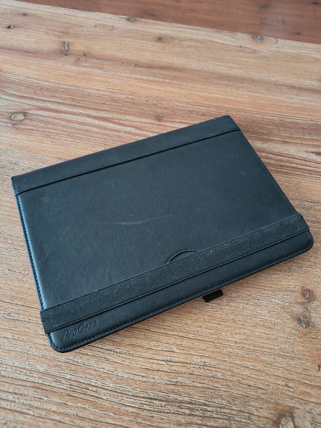 Tablet LG V700 para reparar o piezas. Regalo funda