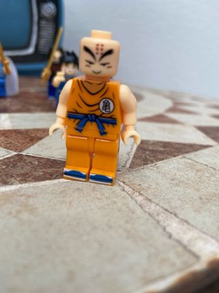 Seis muñecos de lego dragon ball
