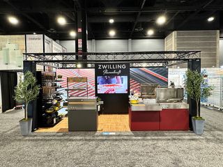 Alquiler truss negro cuadrado para feria