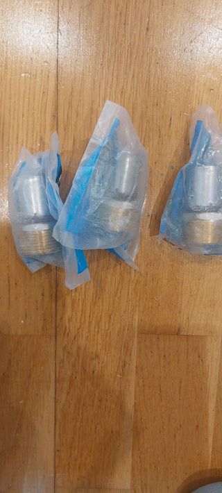 Accesorios fontaneria multicapa.