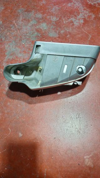 Carcasa retrovisor suzuki burgman  650