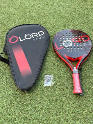 Pala padel LÖRD nueva