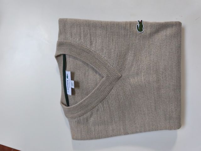 Jersey Lacoste cuello pico 