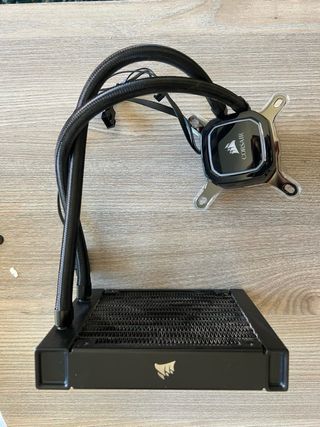 Corsair H60i RGB Pro XT  Refrigeración líquida compacta