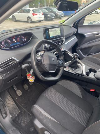 Peugeot 3008 2021