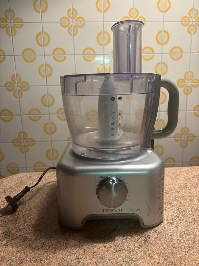 Robot kenwood multi pro fp730