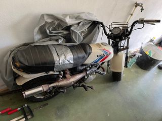 Honda cy50