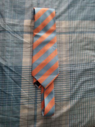 Corbata original de Giorgio Armani 