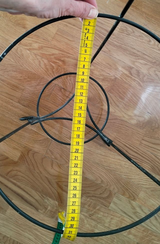 Soporte de plantas de hierro.