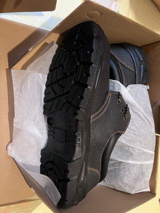 Zapatos de seguridad/ trabajo talla 44 Scala