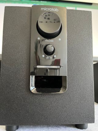 🔊 Altavoces Microlab M-106