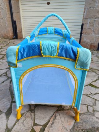 Cuna de viaje