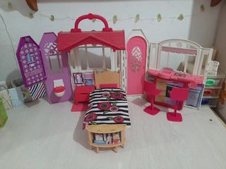 Casita de viajes de Barbie