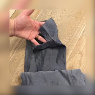 Pantalón Y2K gris satinado Oneday London acampanad