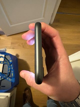 iphone 11 negro 128GB 70% bateria SIN CARGADOR