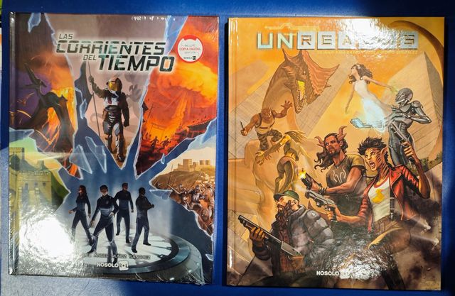 Lote # IV, 7 Libro JUEGOS DE ROL. Nuevos