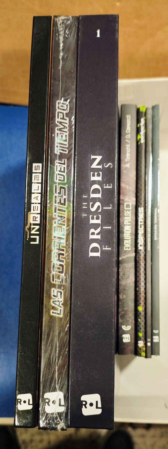 Lote # IV, 7 Libro JUEGOS DE ROL. Nuevos