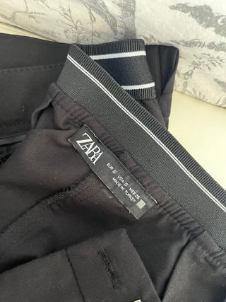 Pantalon negro