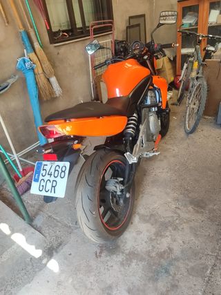 Kawuasaki er6n