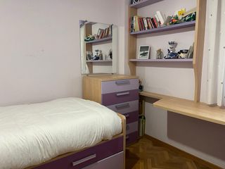 Habitacion completa joven morada