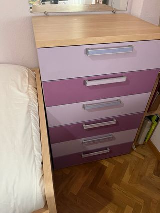 Habitacion completa joven morada