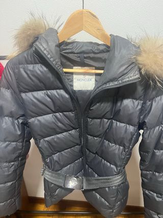 MONCLER PLUMAS MUJER
talla 1