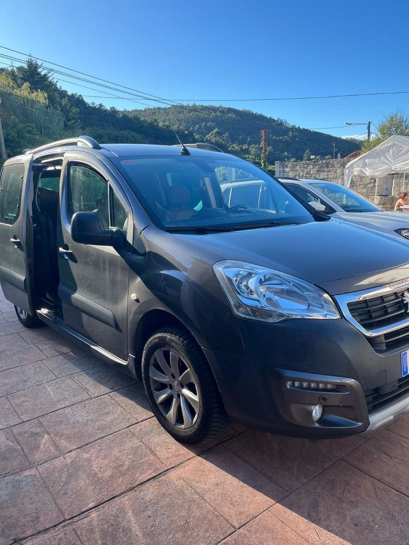 Peugeot Partner 2018 - foto 1