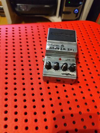 Pedal digitech the weapon,signature