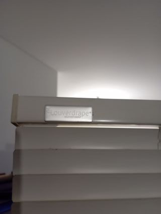 Persiana veneciana interior Louverdrape