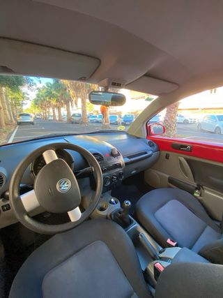 Volkswagen Beetle 2004