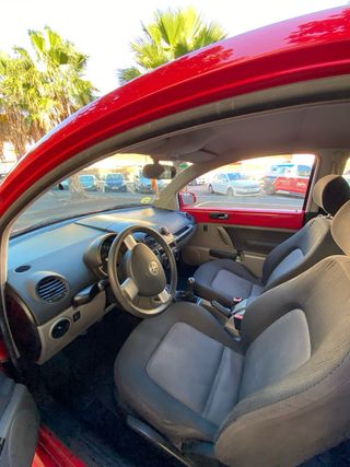 Volkswagen Beetle 2004