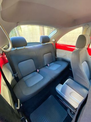 Volkswagen Beetle 2004